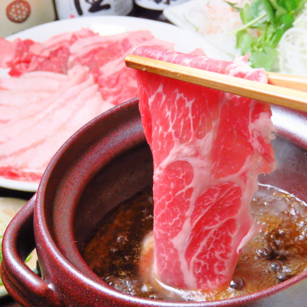 A shop where you can enjoy oil shabu-shab! Yakitori, baked pigs are also committed to attracting excellent items!