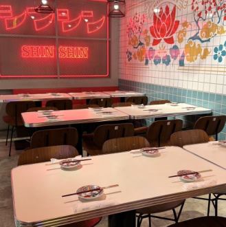 20名様以上の大型宴会も可能です！人数に応じてテーブルの配置は変更できます◎