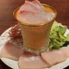 ピリ辛溢れ胡麻カンパチ