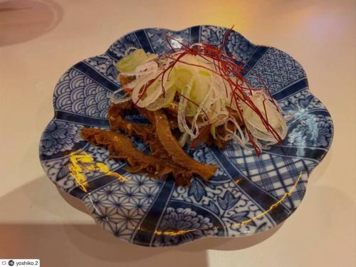 repost 
@yoshiko.2 様

ご来店頂き、素敵なお写真をご投稿頂きましてありがとうございます🌈
バースデーコースお楽しみいただけましたでしょうか🎂🎈

是非、またシンシンでお食事をお楽しみください🇨🇳
・
・
・
#エビ中華シンシン 

エビ料理満喫した！

酔っ払い天使の海老
クリームチーズの紹興酒漬け
ハチノスの甘辛炒め
海老水餃子
よだれ鶏
小籠包
海老チーズ春巻き
カクテルシュリンプ
シンシンの海老マヨ
青椒肉絲
麻婆豆腐
海老チャーハン
胡麻団子

12品＋バースデープレート
全部めっちゃおいしかったー！

大満足！

#船橋グルメ #千葉グルメ 
#船橋中華 #シンシン