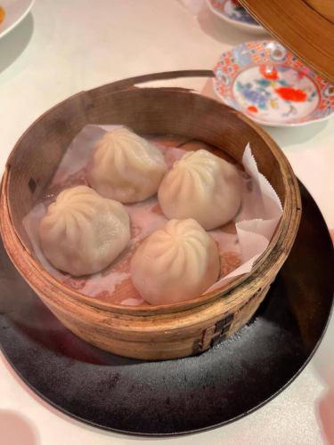 #repost
@chiba_funabashi 님

내점 주셔서 감사합니다 😊

멋진 사진을 올려 주셔서 감사합니다 🦐🌈
신신 자랑의 「〆의 중화소바」는 즐길 수 있었을까요🍜

또 내점 진심으로 기다리고 있습니다!
·
·
·
.
【Shop ☆ 점명】
#새우중화신신
혼마치의 [일정]의 계열점.
본격 중화에서 가벼운 안주계가 있는 가게.

【Menu ☆ 메뉴】
#한밤중중화소바
외형은 매운 것 같지만 바삭 바삭하다고 받았습니다!

*취취 천사의 새우 ¥363(1개)
확실히 맛이 얼룩지고 있다 ✨그 외에서는 맛볼 수 없는 느낌.

* 새우 칠리 소스 볶음 ¥ 880

*오고리포 ¥693

【Address ☆ 주소】
지바현 후나바시시 혼마치 4가 43-20 nano 빌딩 102

【Business hours ☆ 영업 시간】
정기휴일(없음)
16:00~0:00