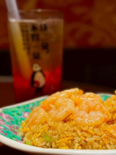 船橋での飲み会は、
エビ中華、シンシンへ

名物の海老炒飯
パラパラの炒飯にたっぷりの海老
病みつきなにる逸品です！

#エビ中華シンシン
#船橋グルメ
#船橋中華
#千葉グルメ
#エビ中華シンシン 中華