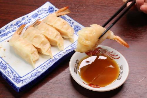 船桥居酒屋（日式酒吧）
新欣虾中餐

我们的招牌虾饺都是纯手工制作的。
本店自制。每天都会精心包装每一个。

请搭配我们特制的黑醋酱享用。

#中国鲜虾
#船桥美食
＃中国人
#千叶美食
#船桥居酒屋