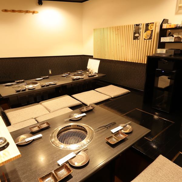 ◆◇～プライベートな空間が人気の半個室席～◆◇店内2階席の奥には、半個室席は最大12名様までご利用いただける半個室のお席(掘りごたつ)をご用意しました。周囲の目を気にせずプライベートな空間でお食事と会話をお楽しみいただけます♪小規模宴会/中規模宴会/3世帯/同期会/川崎/掘りごたつ