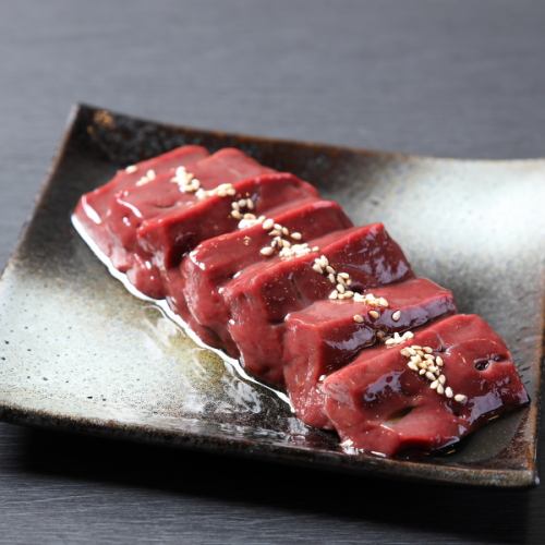 ≪豊富な栄養価と絶妙な食感で食べる者を魅了！≫【鮮度が良いから臭みがない】『和牛レバー』