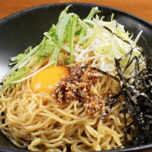 卵かけ麺　海苔たっぷり