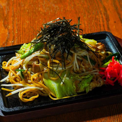 牛ホルモン焼きそば