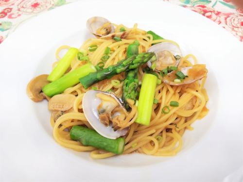 【期間限定】アサリとアスパラの和風パスタ