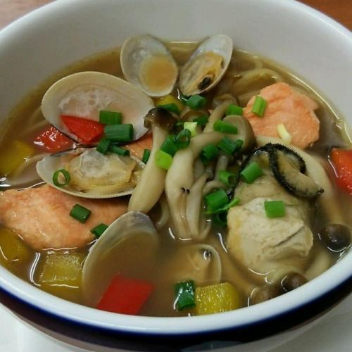魚介の和風スープパスタ