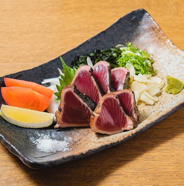 Straw-grilled sundried bonito, thick-sliced salt tataki <2 servings each>