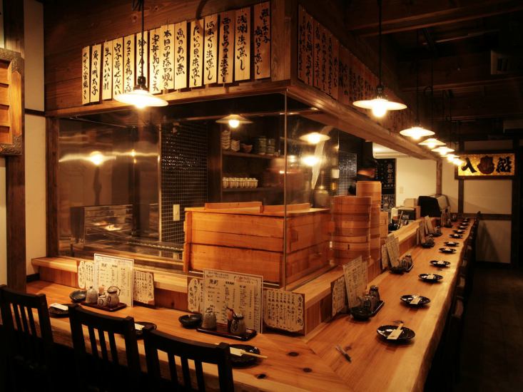 瀬戸玄界灘などから直送される朝獲れの天然魚を使った豪快な漁師料理をお楽しみ下さい