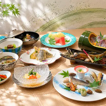 【厚木の夏の風物詩】名産鮎を堪能する特選鮎会席