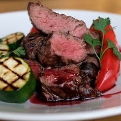 【宴会・貸切のご相談OK】豪州産牛ハラミの塊ステーキなど全10品 5,800円【120分飲み放題付き】