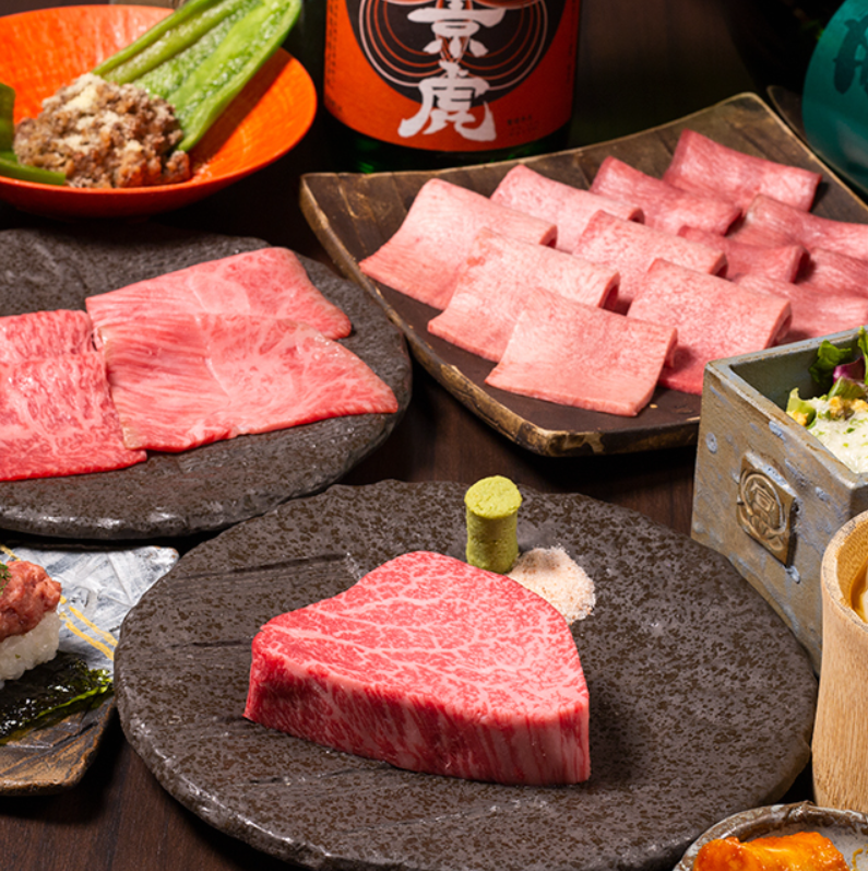 We offer a variety of meats and creative dishes, including specially selected Wagyu beef and specially selected tongue.