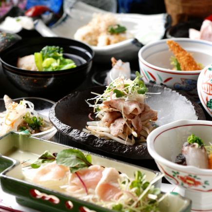 季節折々の素材を愉しめる、彩コース 全9品 4,000円(税込)