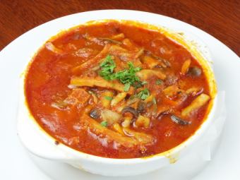 Beef hachinosu and mushrooms stew in tomato