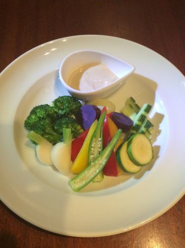 Bagna cauda with various vegetables