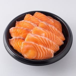 サーモンたっぷり丼