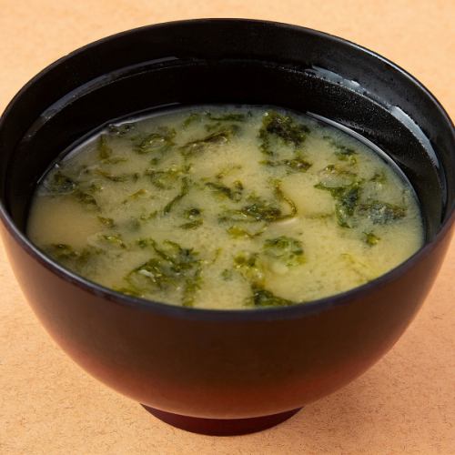 豆腐とあおさの味噌汁(手造り豆腐使用)