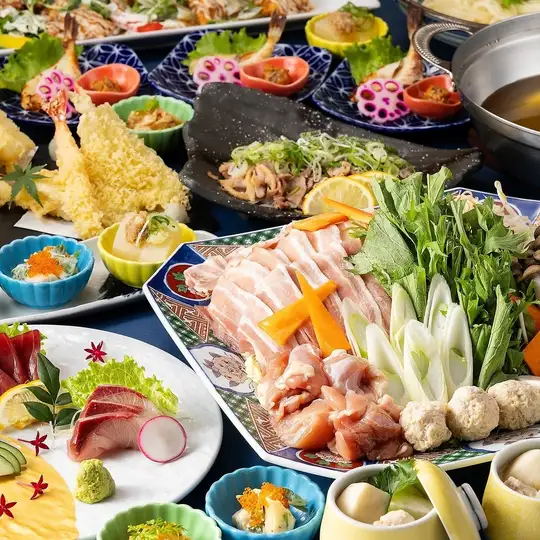 冬季宴席【时令套餐】：猪五花肉汤火锅、干河豚、炙烤鸡肉、刺身（含120分钟畅饮）