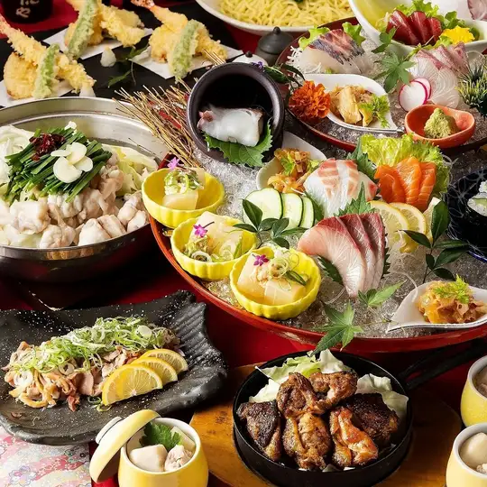 Winter Banquet [Special Selection: Motsunabe (Offal Hot Pot) & 7 Kinds of Generous Sashimi Platter Course] Includes motsunabe, chicken tataki, and tempura (120-minute all-you-can-drink included)