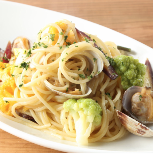 Awaji vegetable and seafood oil pasta [M size/L size]