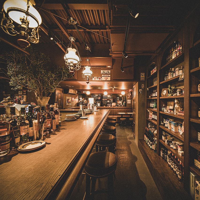 我们提供餐厅级别的美食和酒吧般的轻松氛围。欢迎随时过来喝一杯!