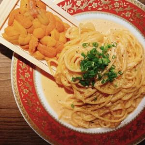 Sea urchin cream pasta