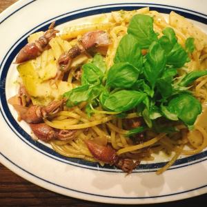 Toyama Prefecture firefly squid, bamboo shoots and shiso leaf pesto