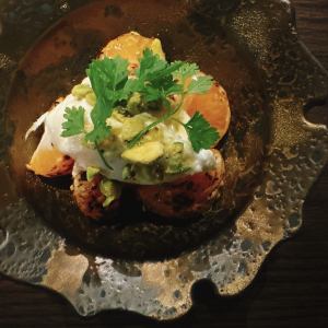 Grilled mandarin oranges with mascarpone and amaretto sauce