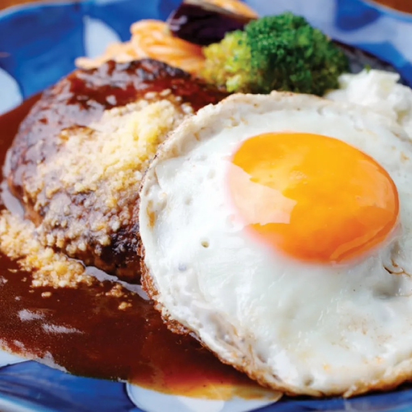 素材にこだわり抜いた旨味たっぷりのハンバーグを種類豊富に取り揃えております！
