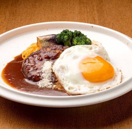 目玉焼き乗せハンバーグ(セット/単品)