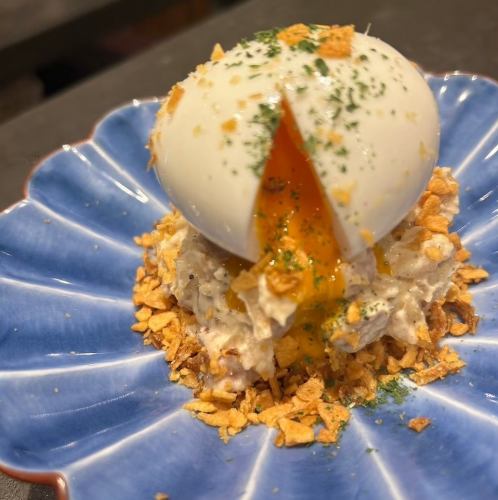 とろ～り半熟卵 スモーキーポテトサラダ