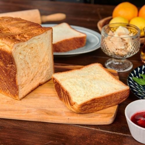 Luxury Danish bread [1.5 loaves]