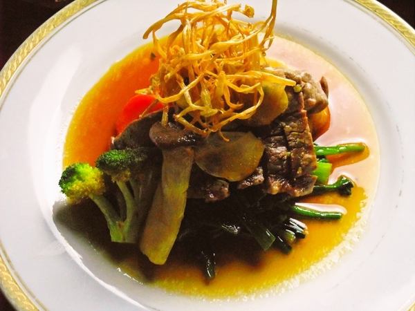 Beef fillet cut steak with garlic soy sauce sauce