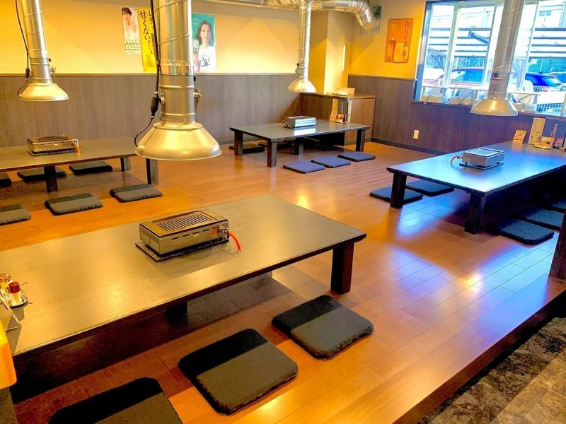[Tatami-style seating] If you have a large number of people, we recommend the tatami-style seating! It can accommodate up to 24 people, so it can be used for company banquets, etc.Families with small children can also have a relaxing time♪