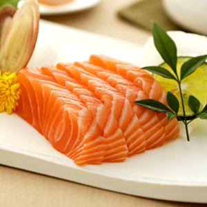 Salmon sashimi / sea bream stab