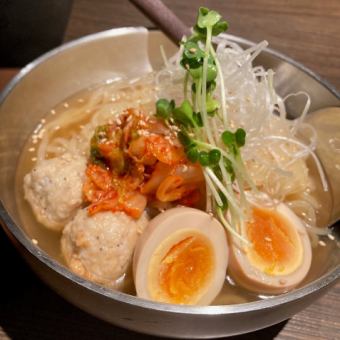 がくやの盛岡冷麺