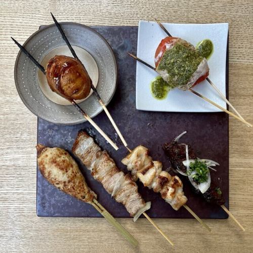 1本1本丁寧に焼き上げる串焼は絶品！