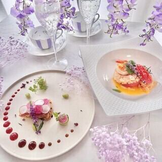 【BRUNCH付き】6/26～期間限定 塔の見える庭園と白桃 Afternoon Tea