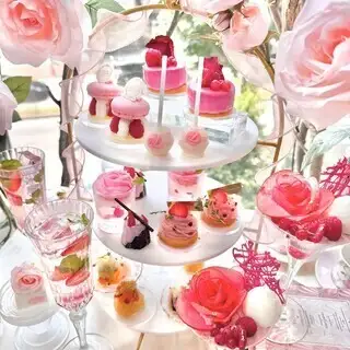 [Course with Brunch] Limited Time Offer: French Rose Garden Afternoon Tea (Available from July 31st)