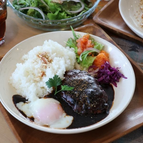 Sea Point NIIGATA ロコモコプレート(サラダドリンクセット)