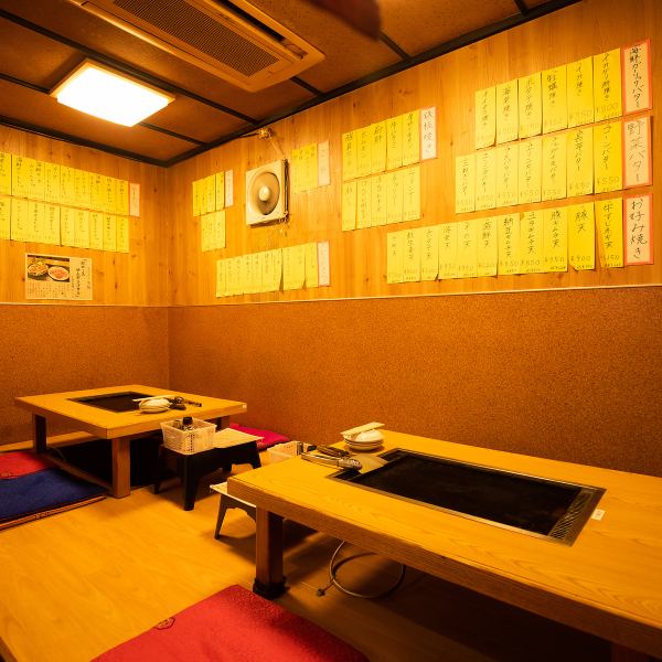 お座席4席×2テーブルございます！