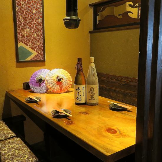 The interior of the store is unified with a tasteful and calming Japanese atmosphere.