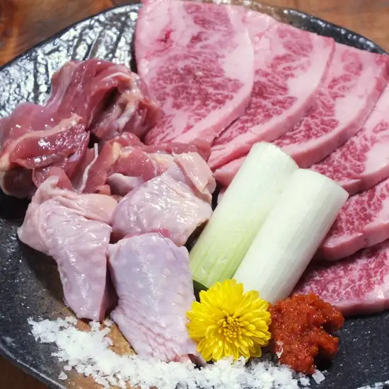 店長が仕入れた新鮮なお肉をぜひご賞味あれ！