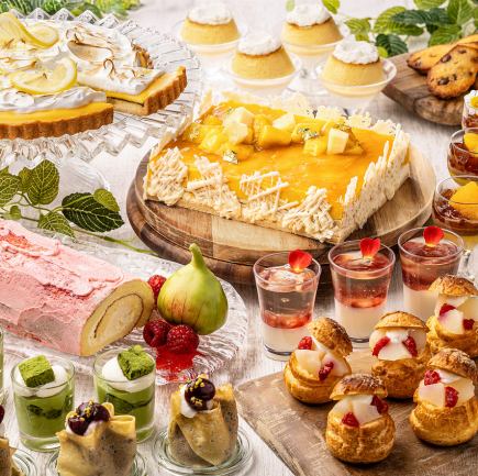 【8/4~31의 평일】디저트 뷔페 런치-4품 중에서 선택할 수 있는 메인&디저트 10종 뷔페