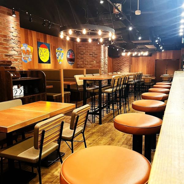 渋谷駅徒歩5分、「SCHMATZ 渋谷神南」。本格ドイツビールとドイツ料理をお楽しみいただけます！おしゃれで地下に広がる解放感のある店内には、ゆったりとお食事を楽しめる少人数から、団体様まで、多くのシーンでのご利用いただける席を多数ご用意。友人同士の気軽なお食事から、女子会、誕生日会などにもおすすめです。