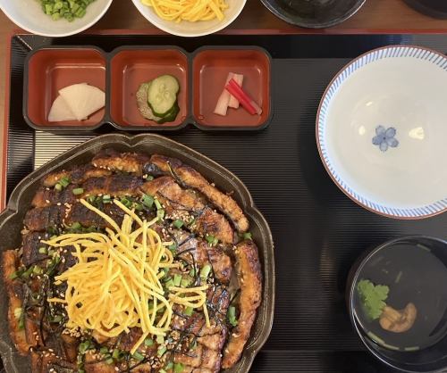 ひつまプレート