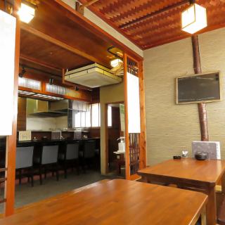 [Chartered] We accept reservations for charters for 12 to 16 people including the table and counter.Please contact us at least 3 days in advance.