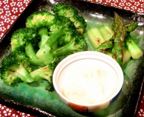 Asparagus and broccoli